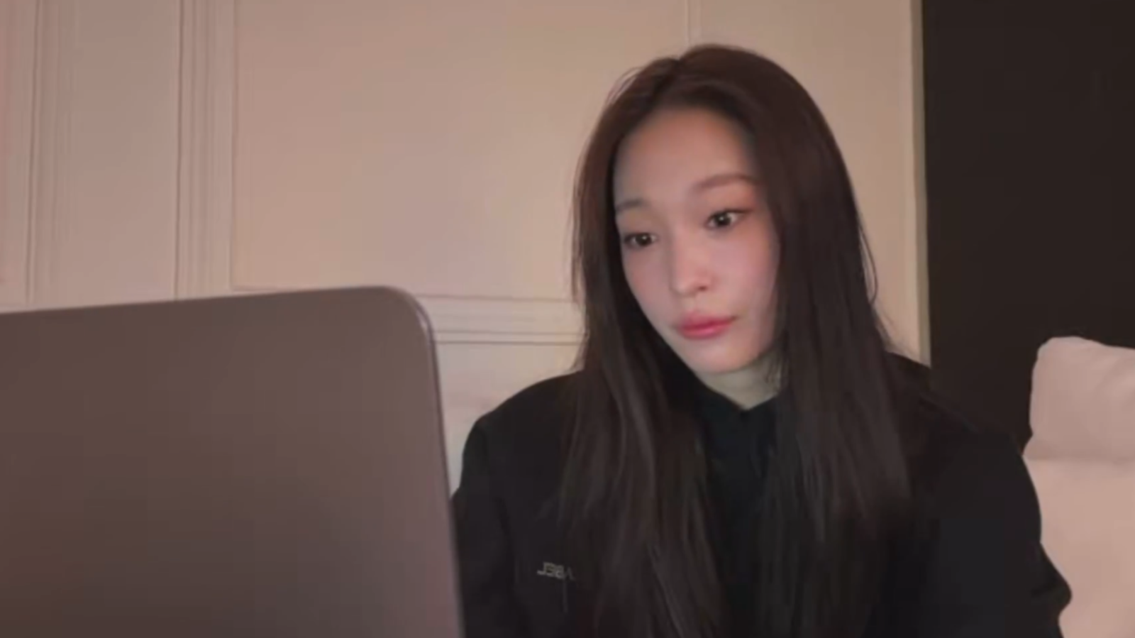 올데이프로젝트 애니 라이브 방송 캡처