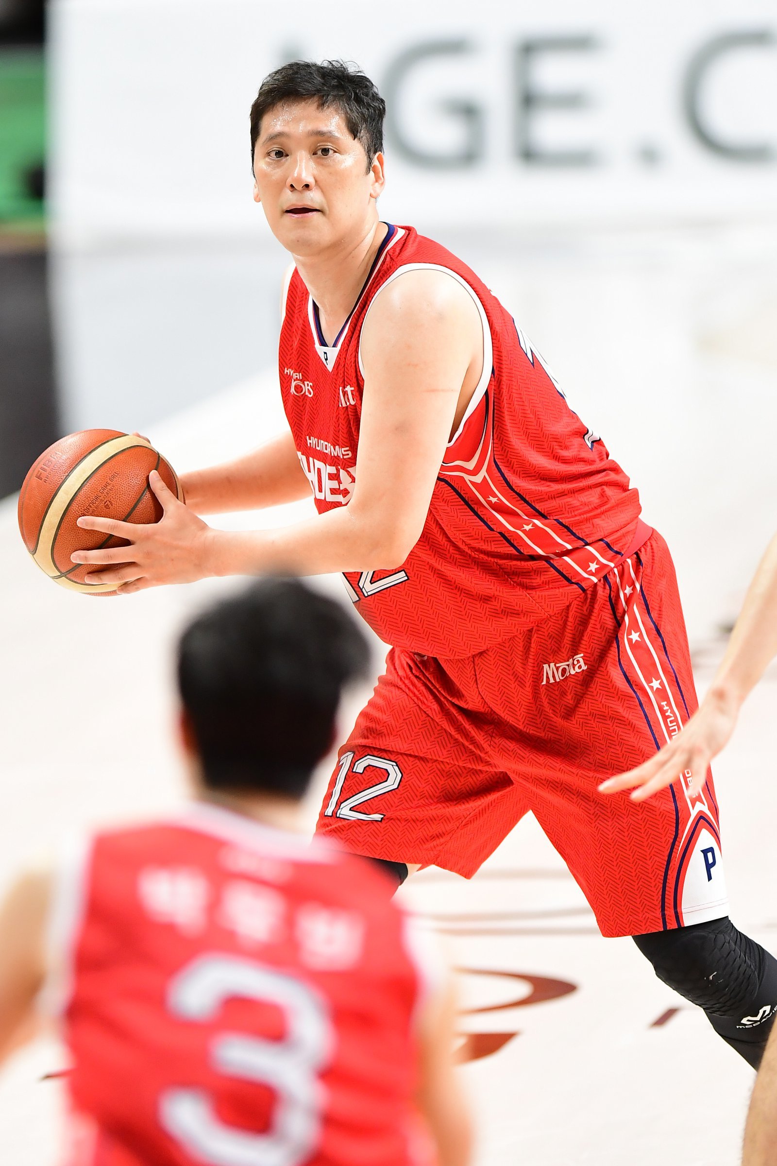 현대모비스의 레전드 포워드 함지훈이 이번 시즌을 끝으로 정든 코트를 떠난다. 사진제공ㅣKBL