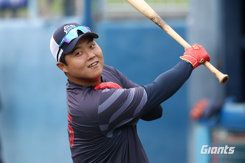지난해 상무에서 전역한 롯데 한동희가 새 시즌을 위한 본격적인 담금질을 시작했다. 사진제공|롯데 자이언츠