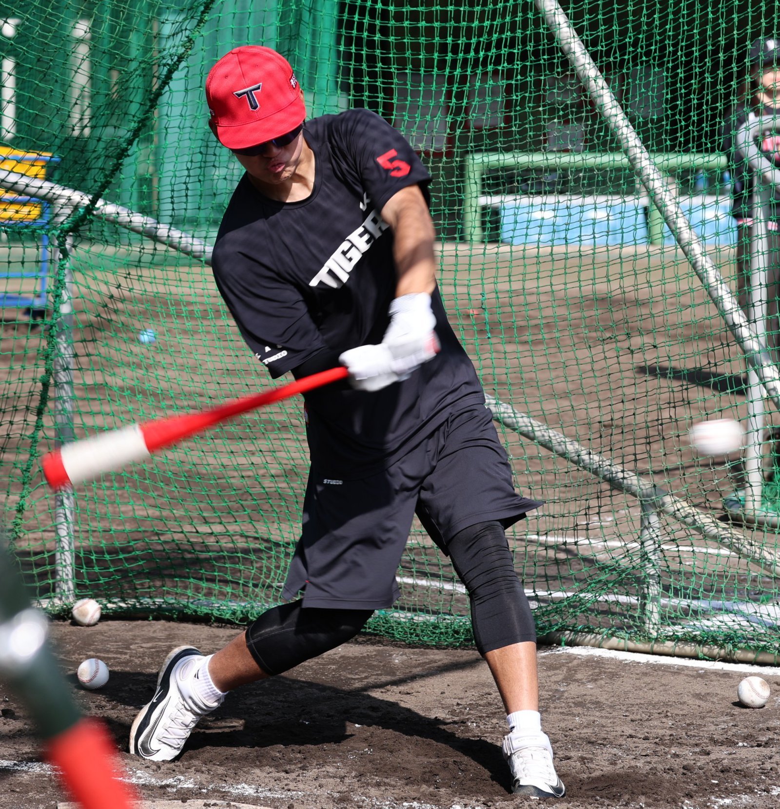 KIA 김도영은 2026시즌 유격수로 기회를 받을 전망이다. 그는 부상 우려를 떨쳐내고 자신을 증명하겠다는 각오다. 사진제공｜KIA 타이거즈