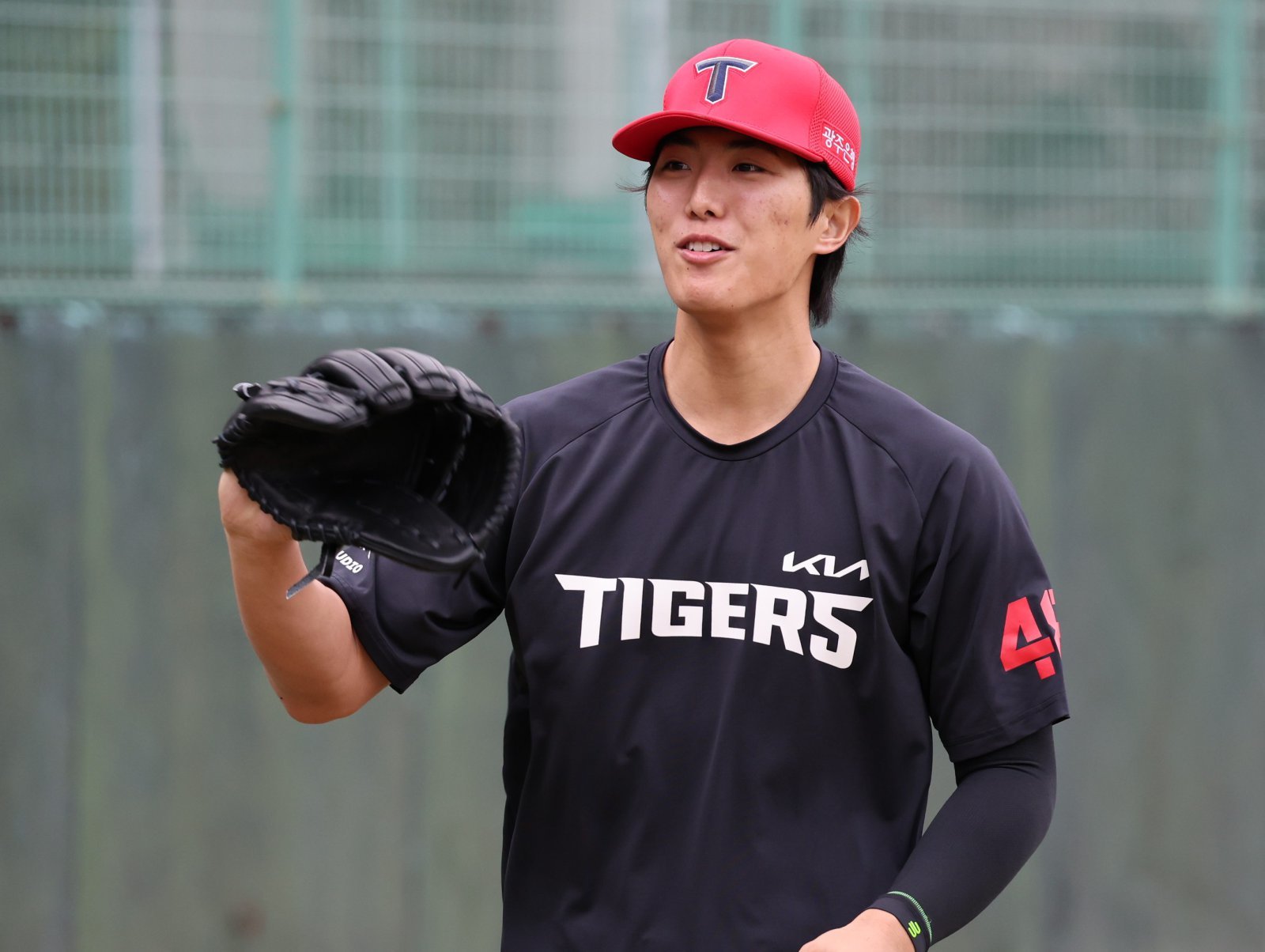 KIA 이의리는 토미존 수술 이후 첫 규정이닝 투구에 도전한다. 안정감 있는 투구로 팀의 기대에도 부응하겠다는 각오다. 사진제공|KIA 타이거즈