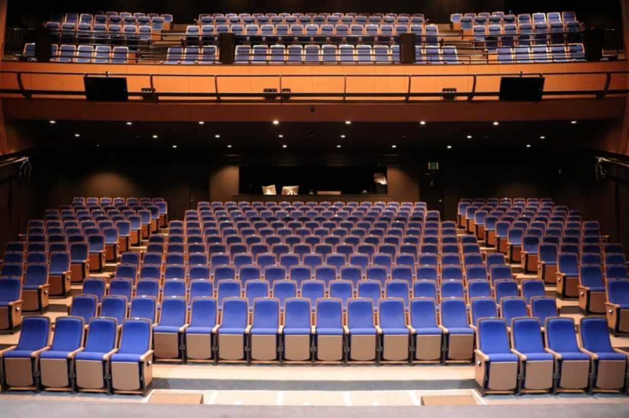 대학로뮤지컬센터, 아픔 딛고 'NOL 씨어터'로 출발 - 뉴스 썸네일 이미지