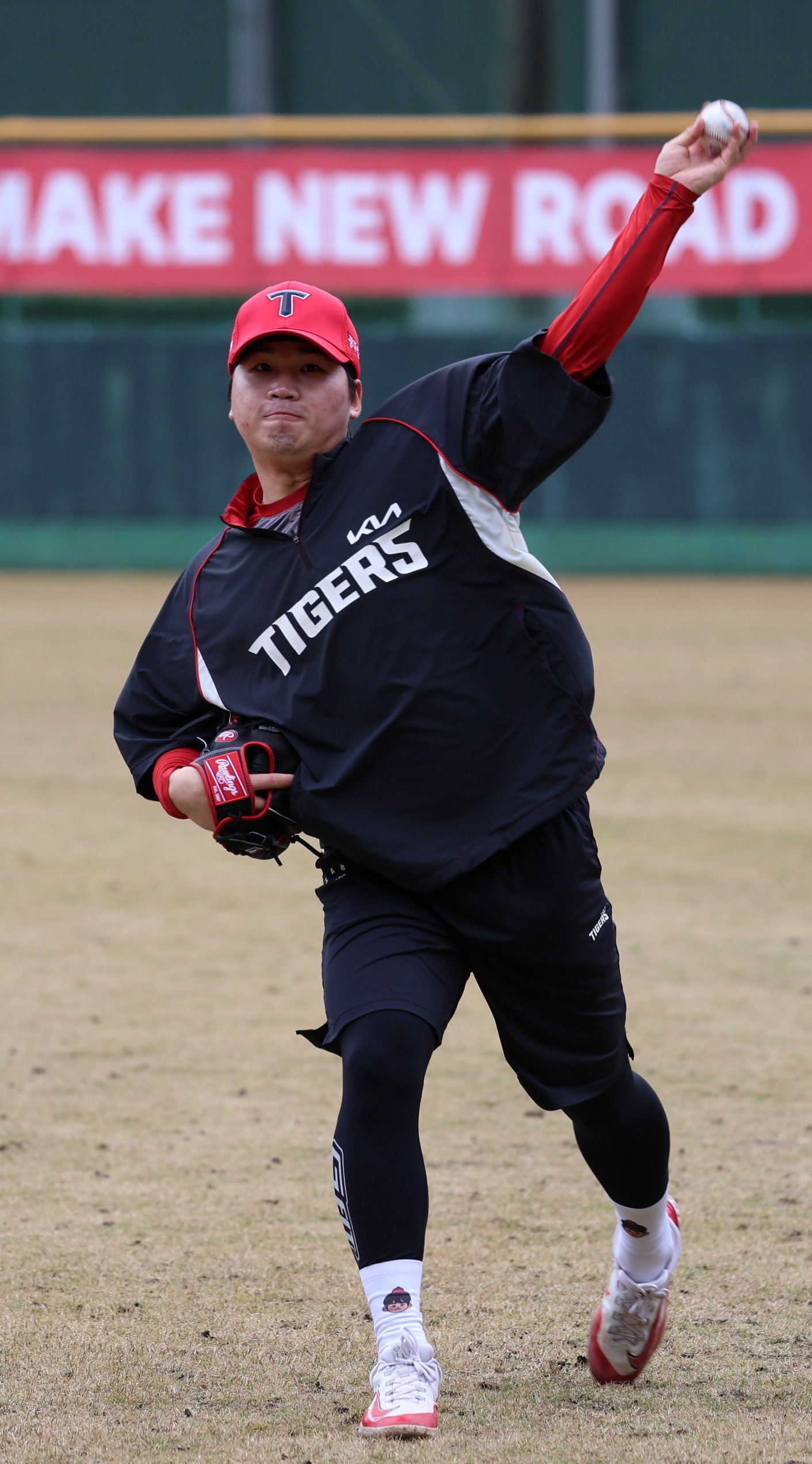 KIA 김기훈은 2026시즌 많은 기대를 받고 있다. 지난해 보였던 가능성을 꾸준한 결과로 증명해야 왼손 불펜투수 경쟁에서 나아갈 수 있다. 사진제공｜KIA 타이거즈