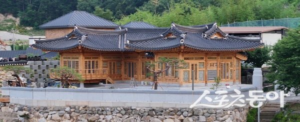 포항시가 실거주 목적의 한옥 신축 주택에 최대 4천만 원의 건축비를 지원한다. 사진제공 ㅣ 포항시