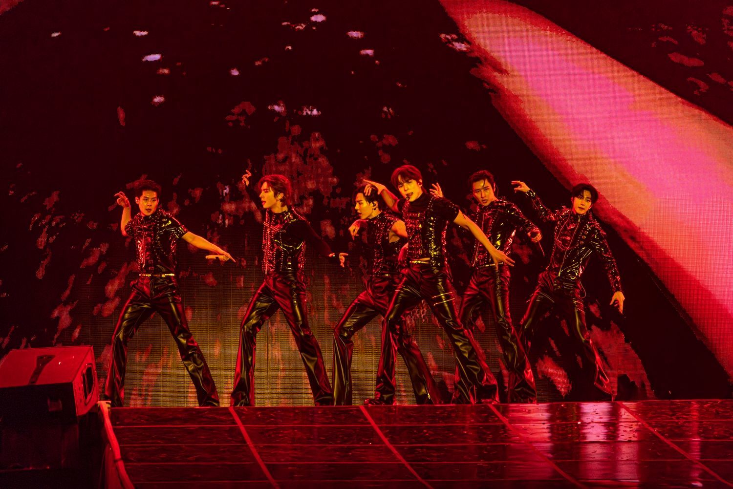 몬스타엑스 월드투어 서울콘 성료…‘9일 입대’ 아이엠 잠시만 안녕