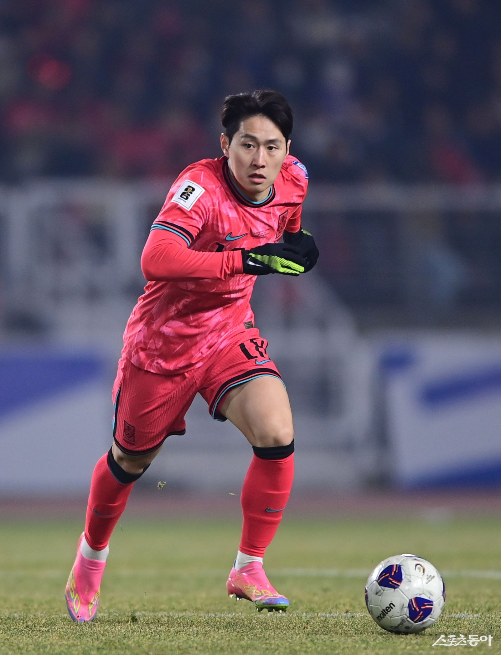 PSG 이강인이 최근 소속팀에서 본격적으로 주목받기 시작하면서 축구국가대표팀에서 그의 활약을 향한 기대감도 커지고 있다. 스포츠동아DB