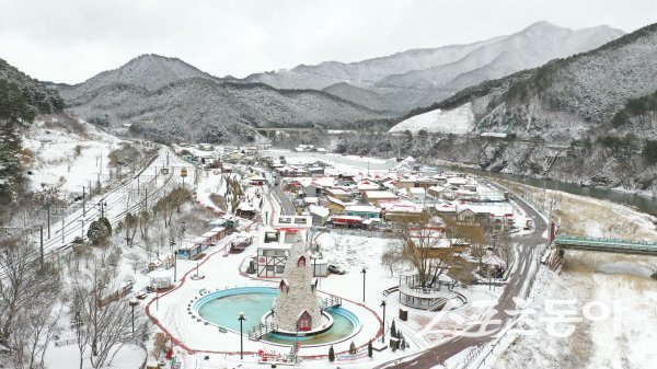 대한민국 ‘로컬 100’에 선정된 봉화 산타마을 전경. 사진제공 ㅣ 봉화군