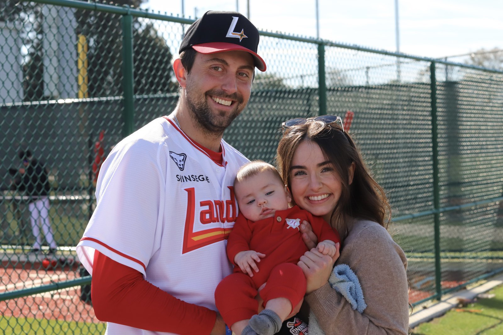 SSG 새 외인투수 베니지아노, 플로리다 스프링캠프 출퇴근하는 사연