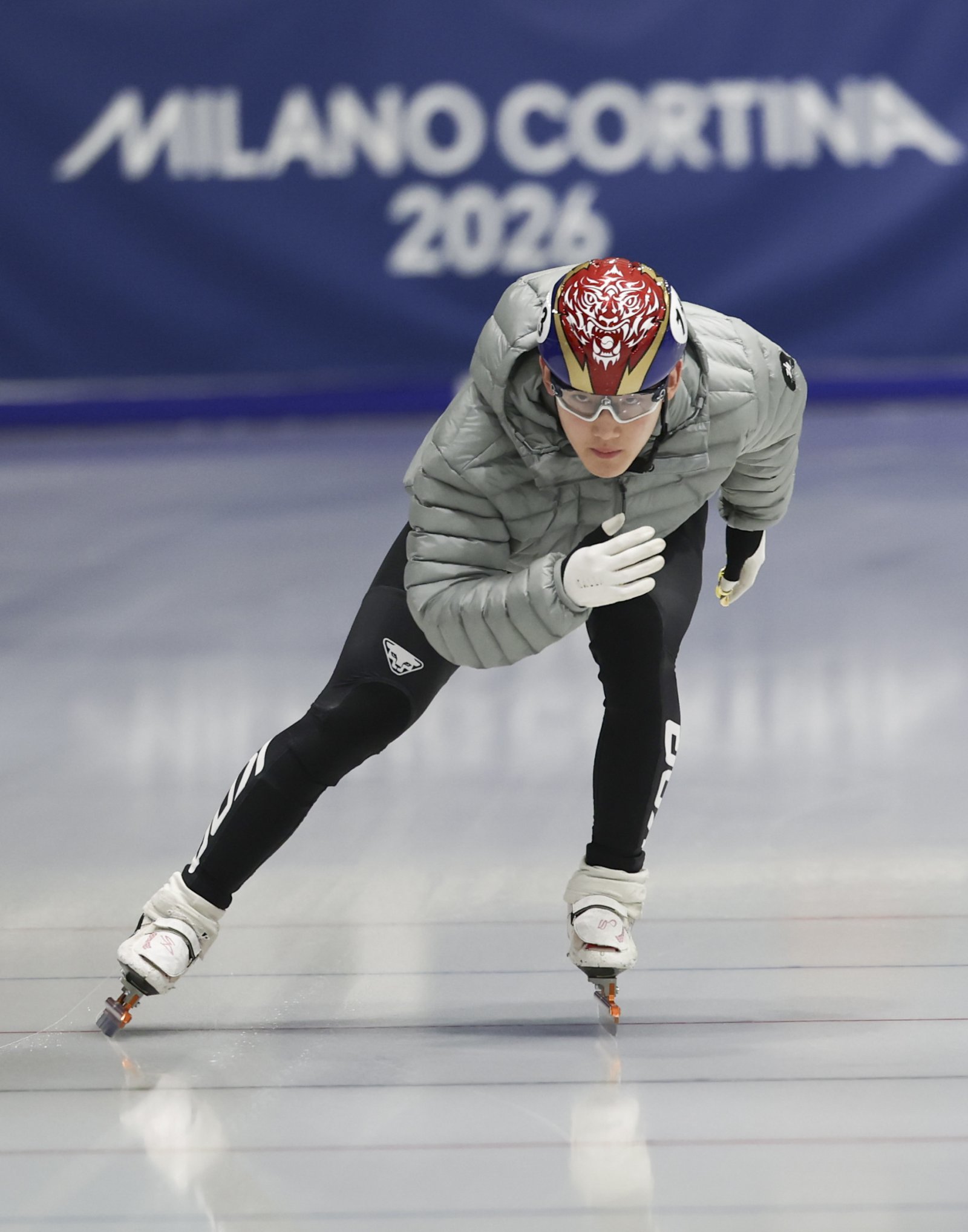 임종언은 10일(한국시간) 열릴 밀라노올림픽 쇼트트랙 남자 1000m에서 메달에 도전한다. 8일 훈련 에 집중하고 있는 임종언. 밀라노ㅣ뉴시스