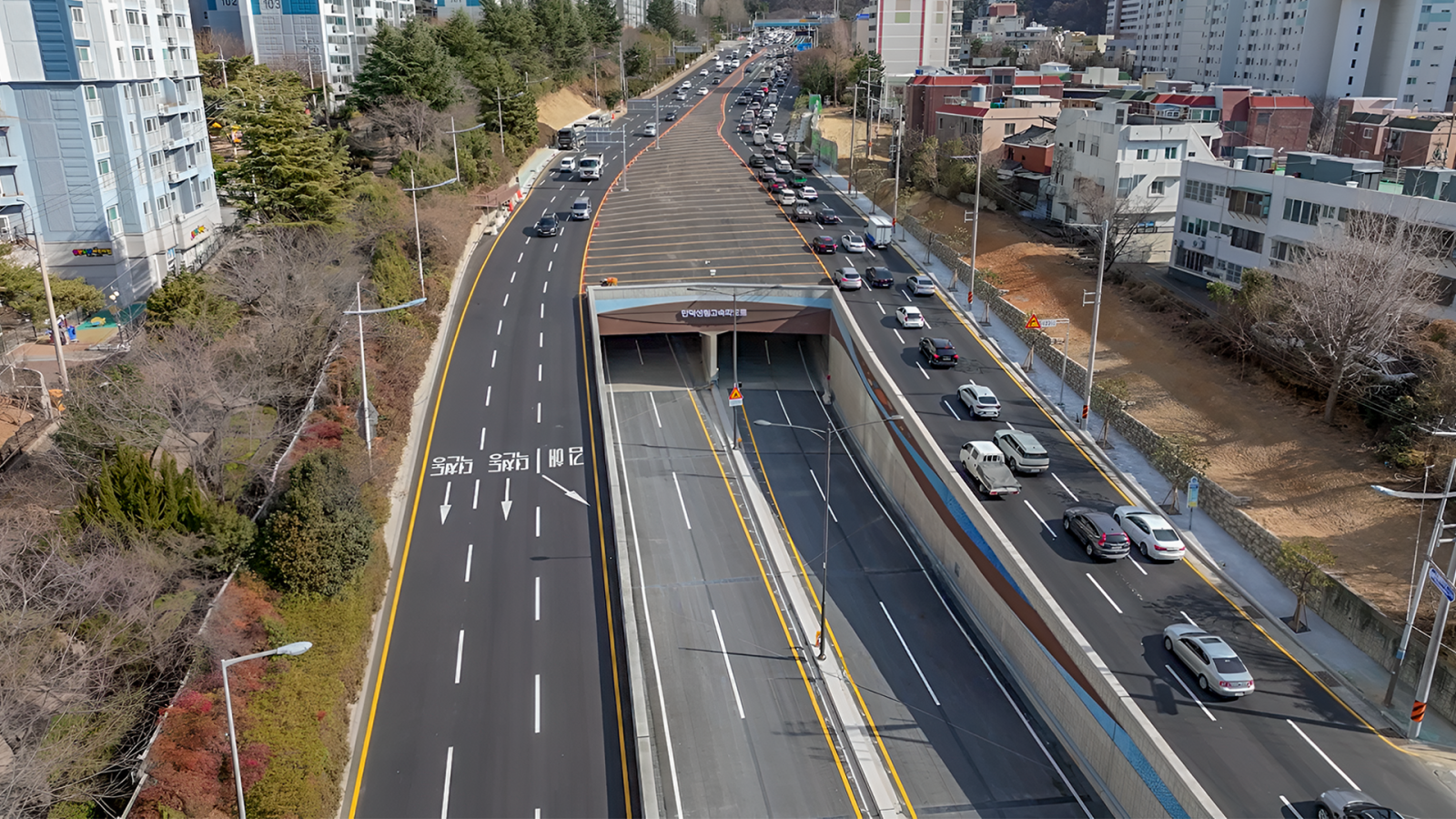 만덕센텀고속화도로 개통 앞두고 촬영한 만덕IC전경. 사진제공｜GS건설