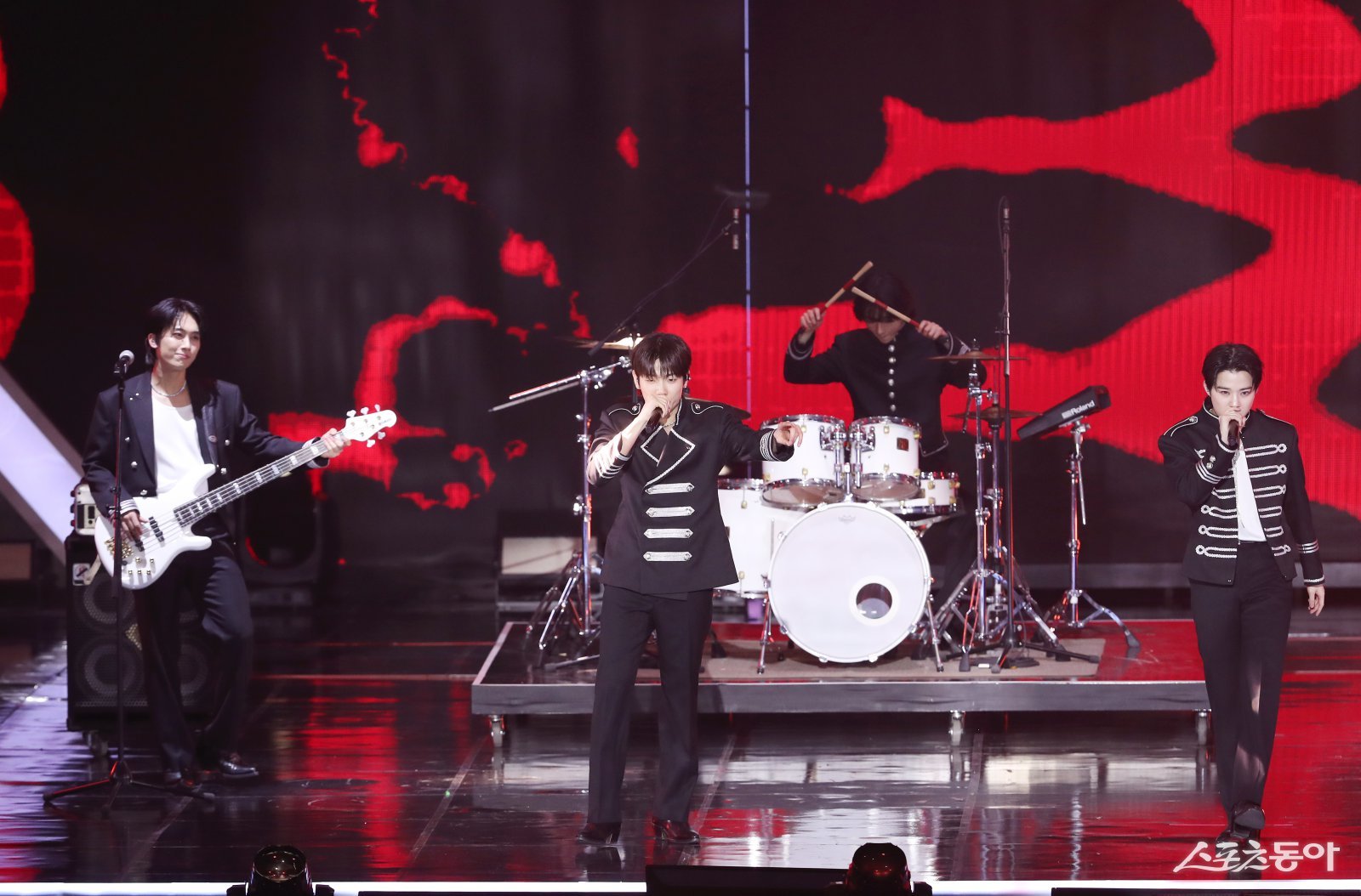 하이파이유니콘 공연 대한민국 1등 스포츠신문 스포츠동아