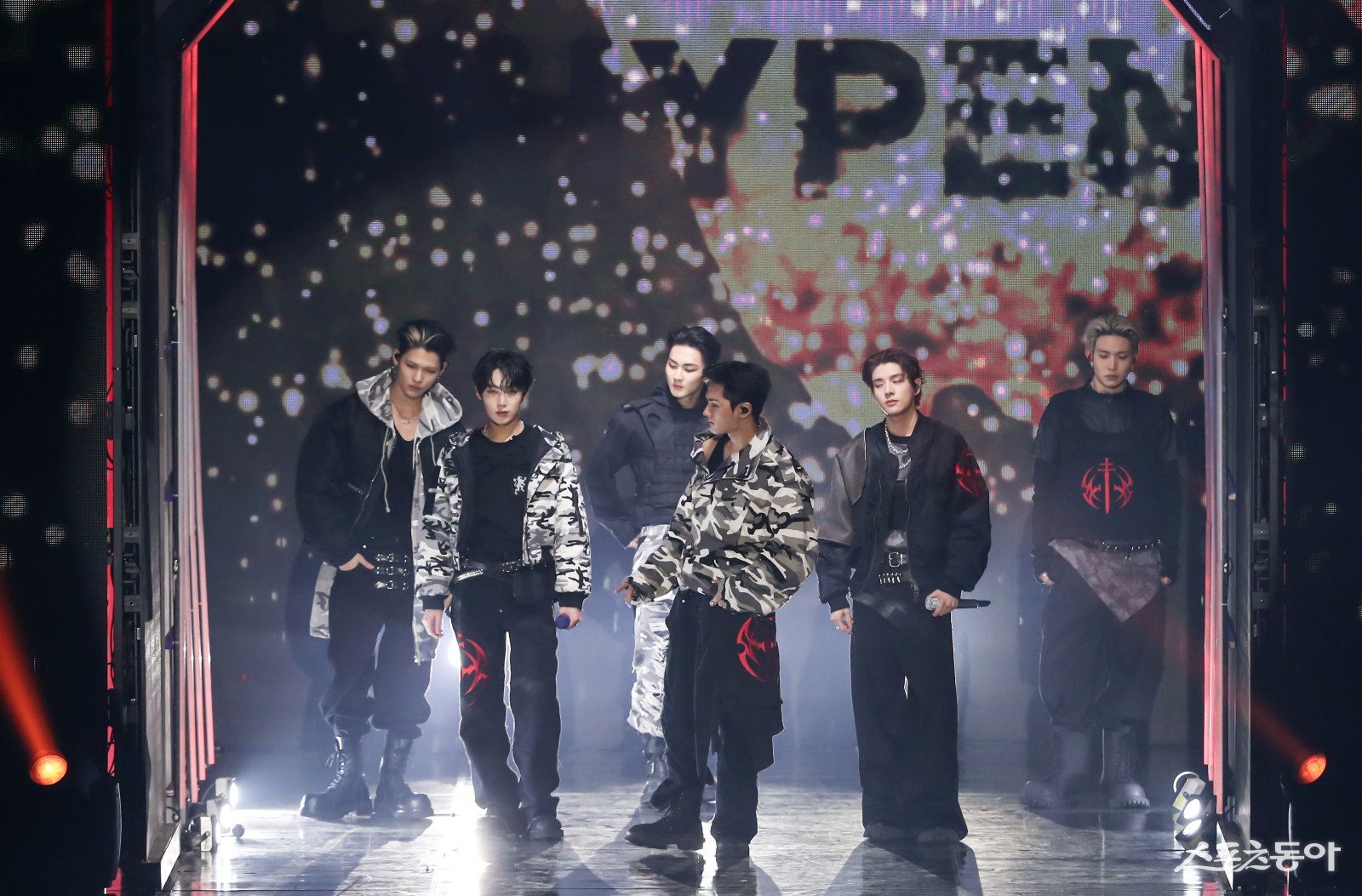 엔하이픈 공연. 대한민국 1등 스포츠신문 스포츠동아