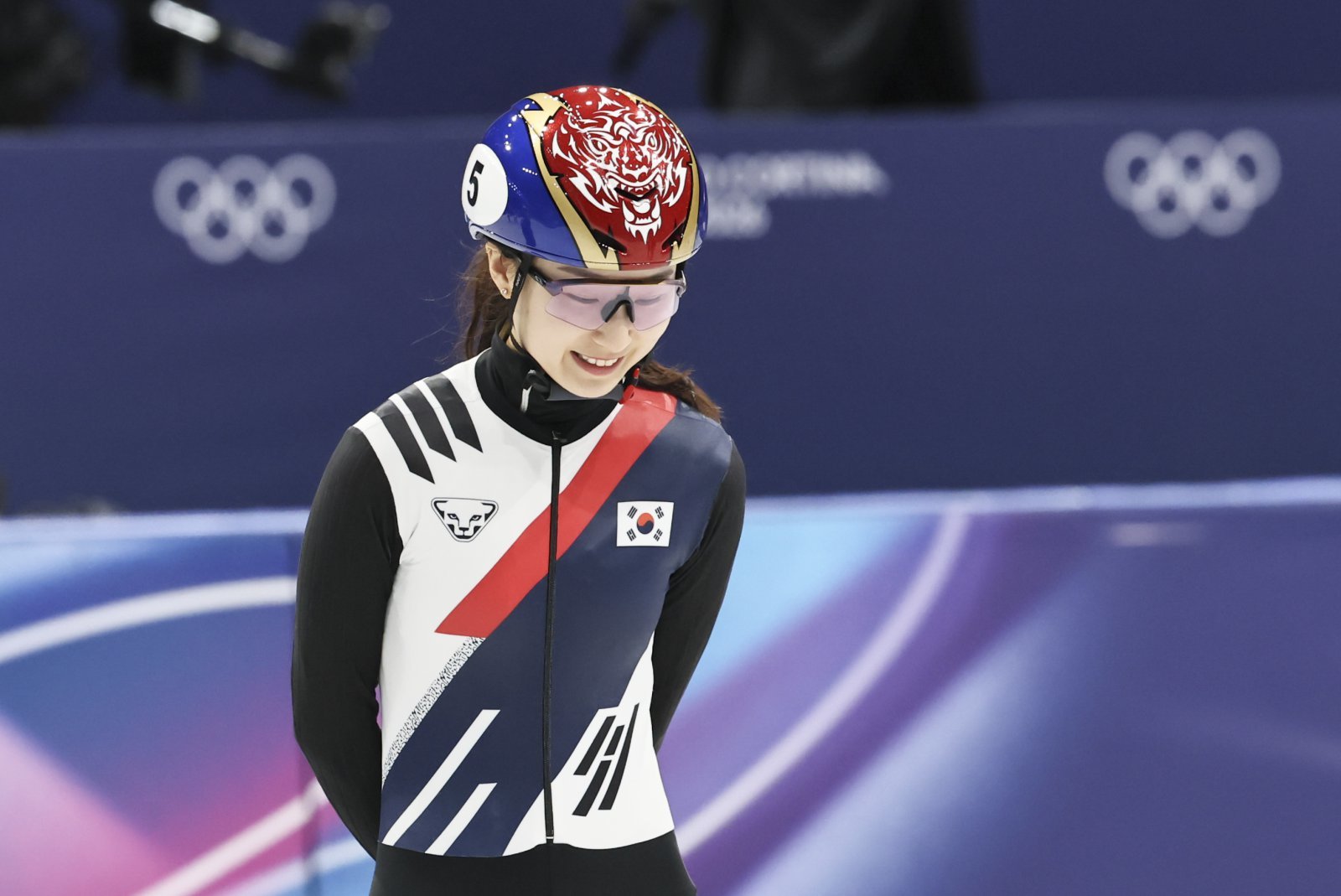 쇼트트랙대표팀 최민정이 11일(한국시간) 밀라노 아이스스케이팅 아레나에서 훈련 도중 미소를 짓고 있다. 밀라노ㅣ뉴시스