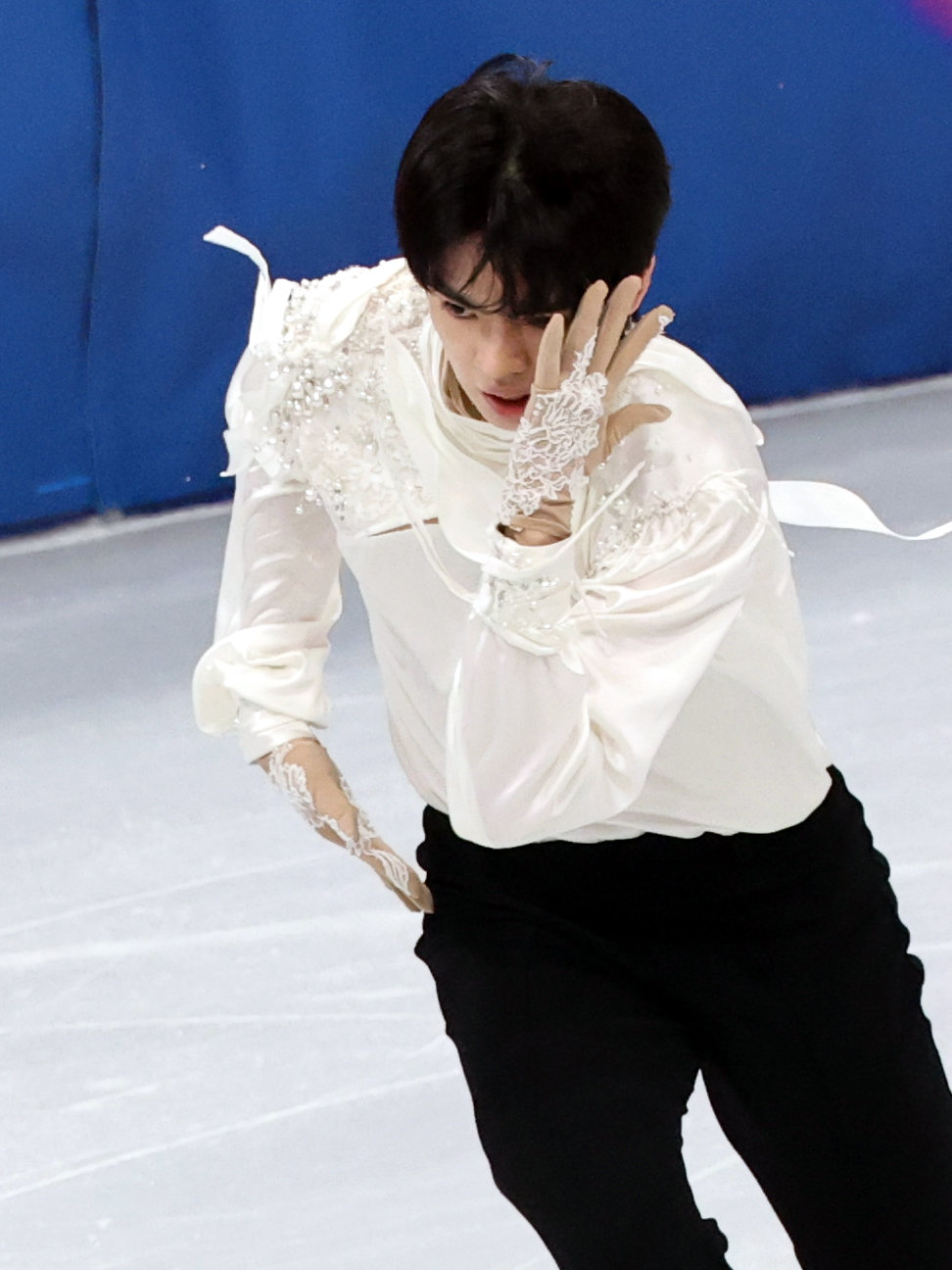 차준환이 14일(한국시간) 밀라노 아이스스케이팅 아레나서 열린 피겨 남자 싱글 프리스케이팅에서 연기를 펼치고 있다. 밀라노ㅣ뉴시스