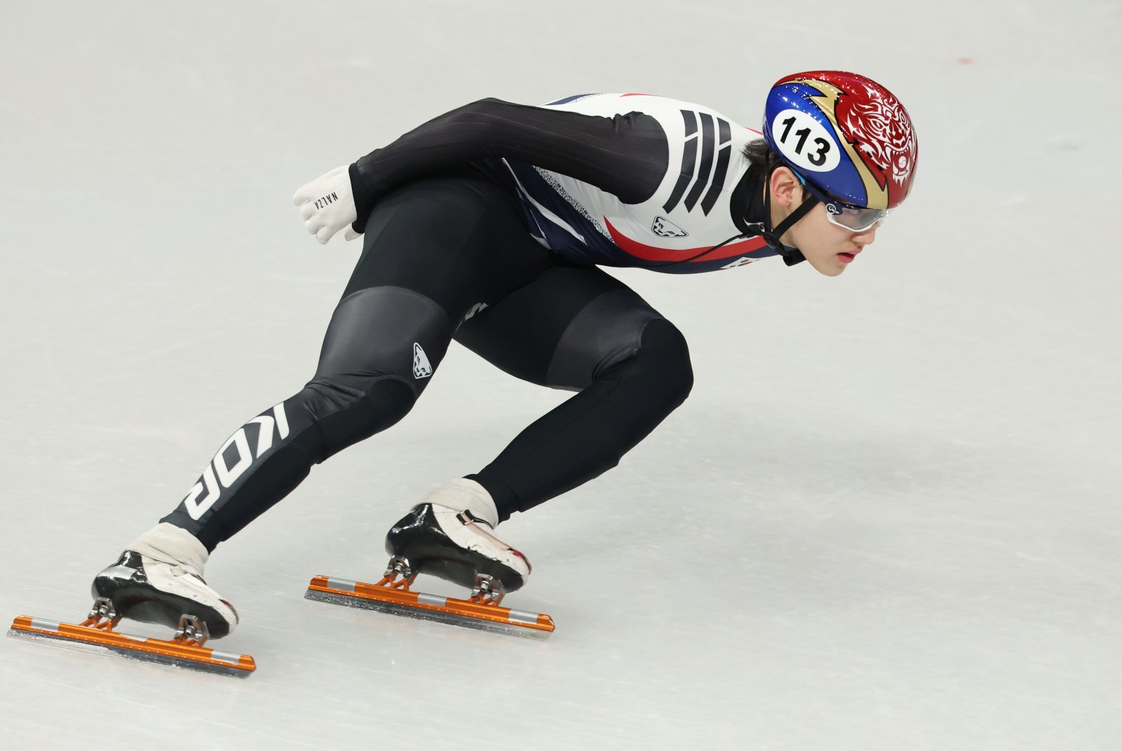 남자쇼트트랙대표팀 임종언이 14일(한국시간) 밀라노 아이스스케이팅아레나에서 열릴 남자 1500m에서 이번 대회 2번째 메달을 노린다. 임종언은 1000m서 동메달을 따낸 바 있다. 밀라노ㅣ뉴시스