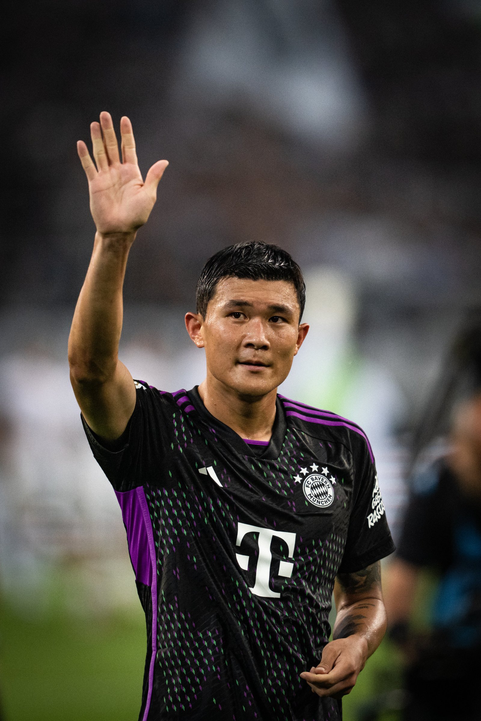 영국 공영방송 BBC는 17일(한국시간) 이적시장 가십란을 통해 “EPL 토트넘과 첼시는 바이에른 뮌헨(독일)의 한국인 센터백 김민재 영입에 관심을 갖고 있다”고 보도했다. 사진출처|바이에른 뮌헨 페이스북