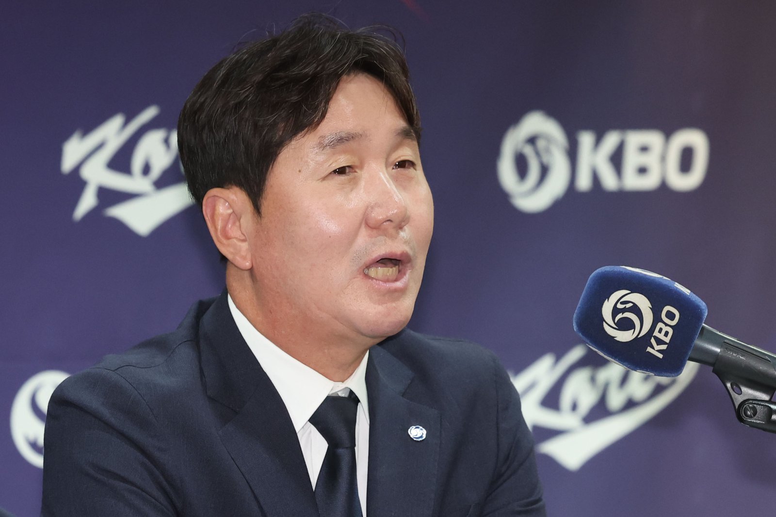 대표팀은 최근 부상자가 속출하며 플랜B,C로 WBC 최종 명단을 구성했다. 완전체를 꿈꿨던 류지현 감독의 머리가 아플 듯하다. 뉴시스