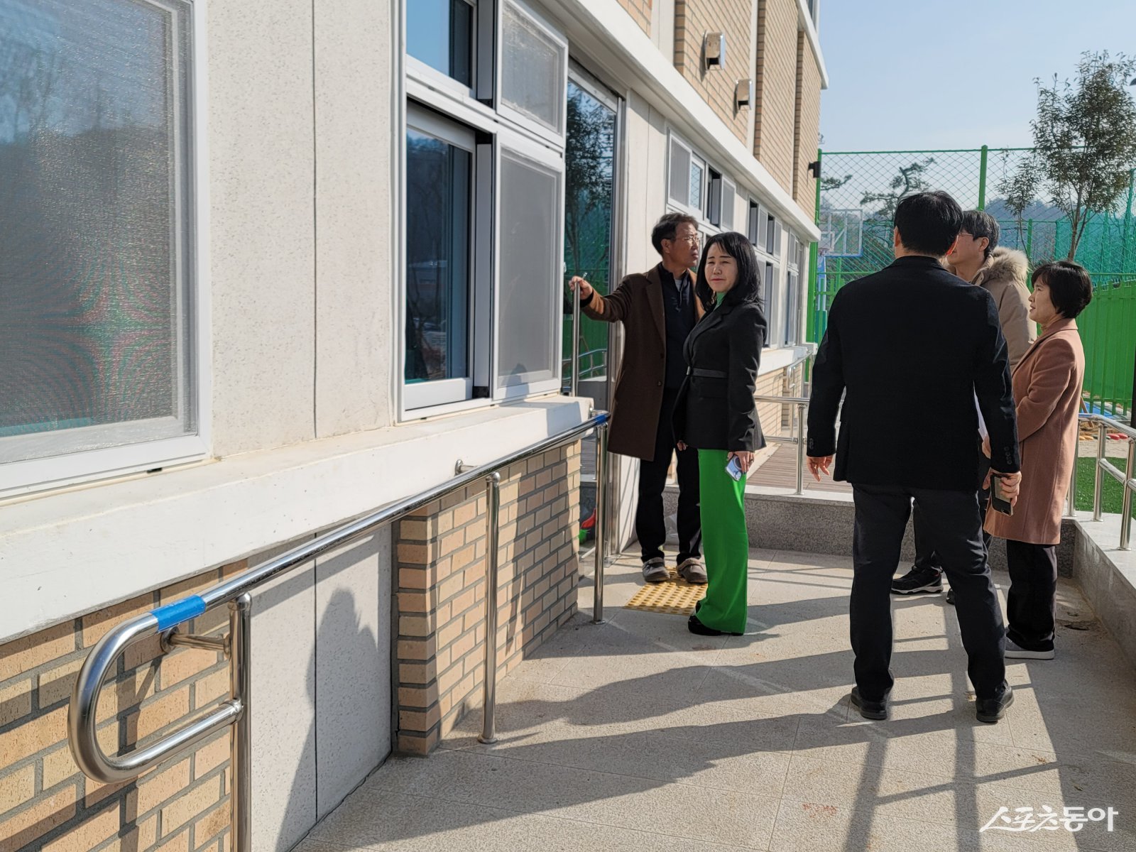 진월초·중통합운영학교 현장 점검중인 모습. 사진제공 I 광양교육지원청