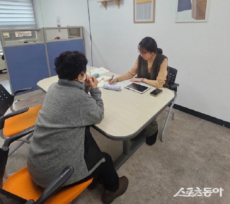 인천 서구 치매안심센터, 노인복지시설 협력 치매조기검진을 진행했다. 사진제공｜인천 서구청