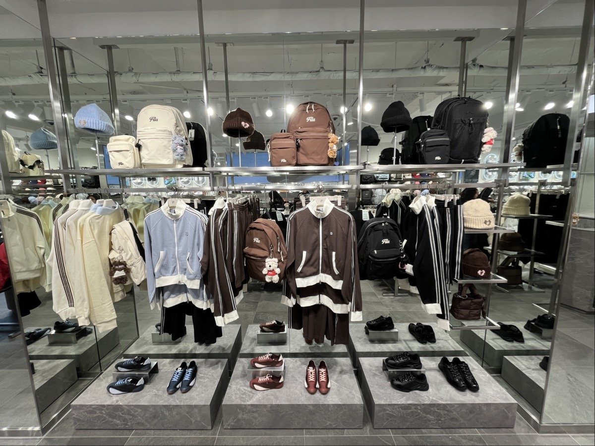 리뉴얼 오픈한 휠라 신제주점 내부 전경. 사진제공｜휠라 