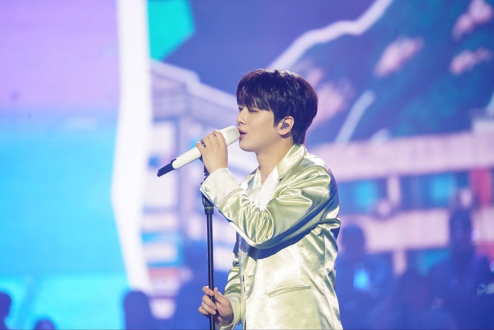 이찬원, 전국투어 콘서트 ‘찬가’ 진주 공연 성료…뜨거운 호응