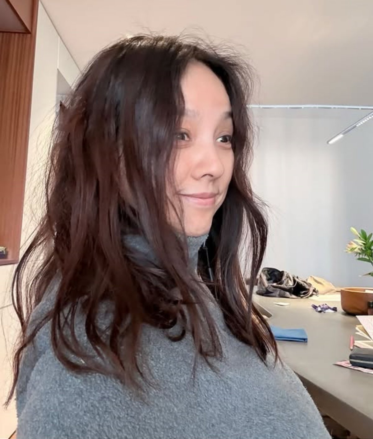 이효리 “가만히 못 있는 애”…요가가 붙잡았다 [SD셀픽]