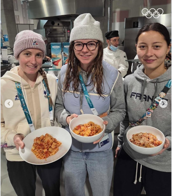 밀라노·코르티나담페초동계올림픽서 선수들이 선수촌 식당서 먹은 음식은 파스타 365㎏, 달걀 1만 개, 커피 8000잔, 피자 1만2000조각에 이르렀다. 사진출처│빈센초스플레이트 인스타그램