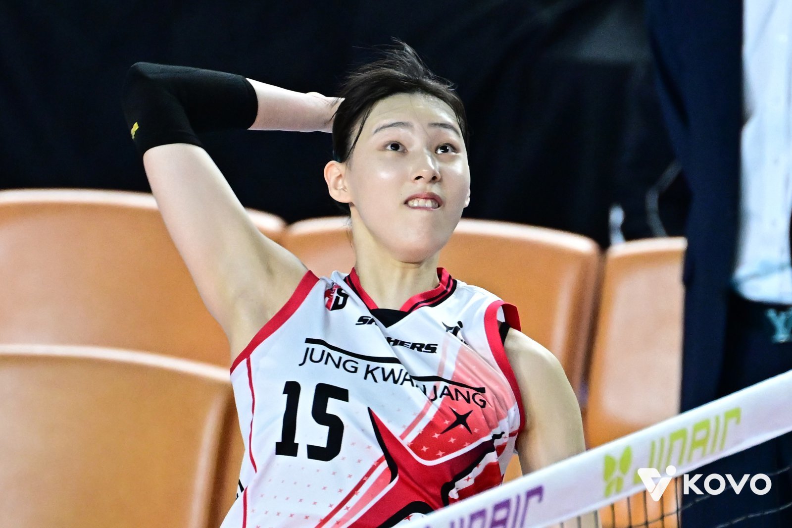 이번 시즌 V리그 여자부선 정규리그 막판 주전급 선수들의 포지션 변경으로 승부수를 띄운 팀들이 많다. 대표적 사례는 IBK기업은행 최정민과 빅토리아, 현대건설 나현수, 정관장 이선우(사진), GS칼텍스 권민지다. 사진제공│KOVO