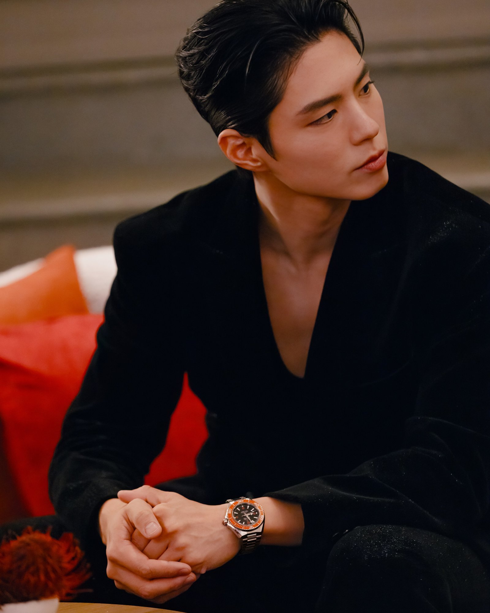 박보검, 블랙 수트에 쇄골 노출…밀라노 올킬 [화보]