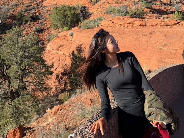 ‘송종국 딸’ 송지아, 아이돌 제안 거절하더니…프로 골퍼 비주얼