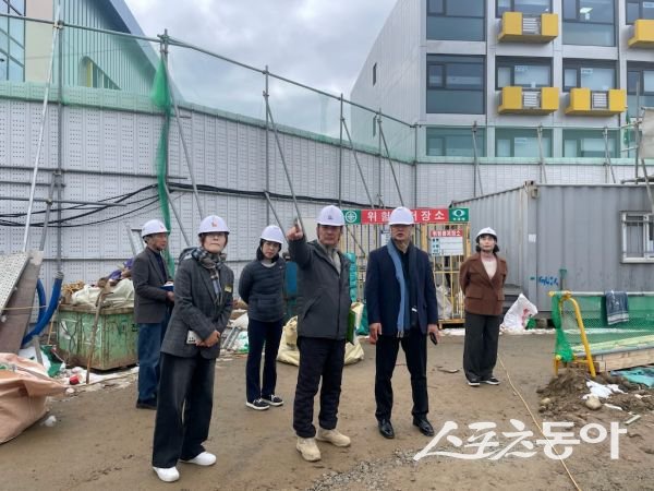 영주교육지원청이 26일 ‘2026학년도 신학기 대비 학교안전 종합 현장점검’을 실시하고 있는 모습. 사진제공ㅣ영주교육지원청