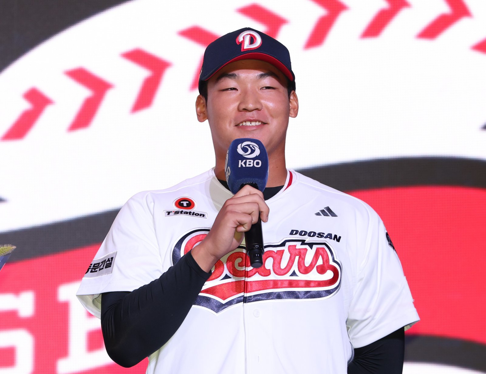 ‘깜짝 1R픽→캠프 완주?’ 두산 루키 김주오의 페이스가 심상찮다