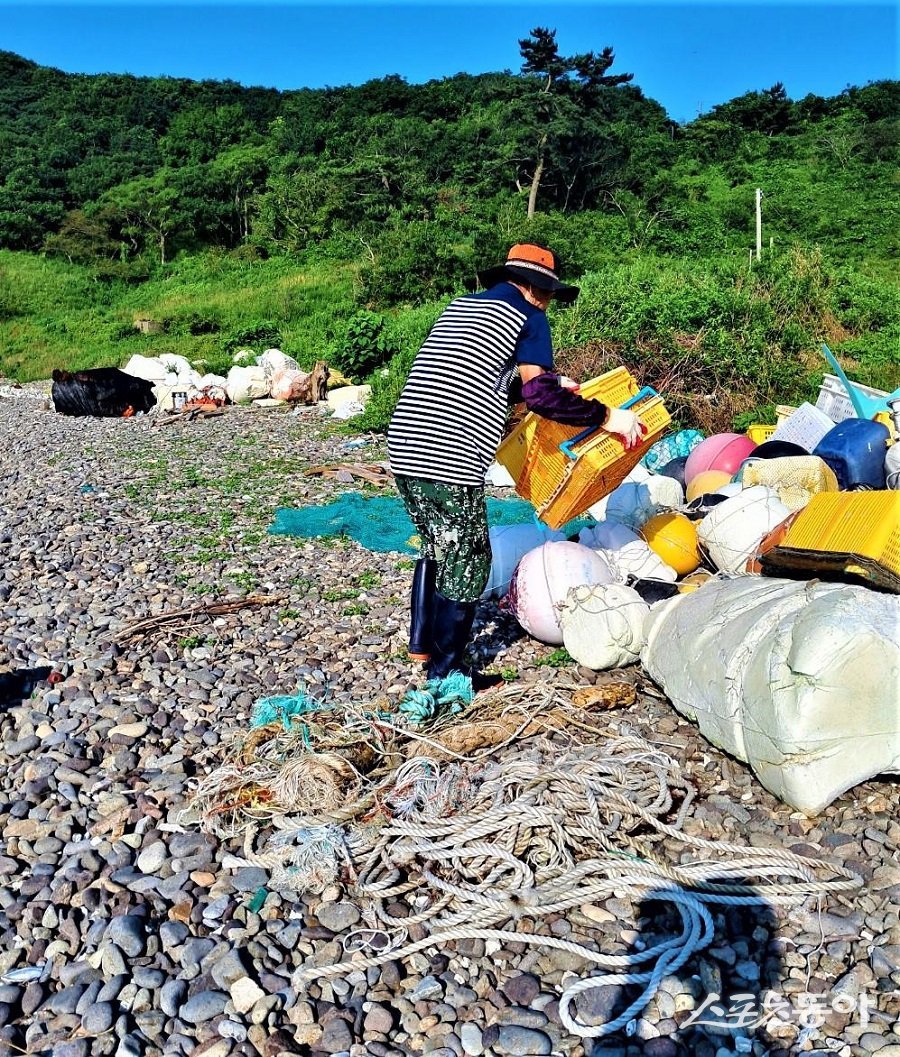 옹진군, 취약해안 폐기물 대응 지원 사업(바다환경지킴이)’을 본격 추진한다. 사진제공|옹진군청
