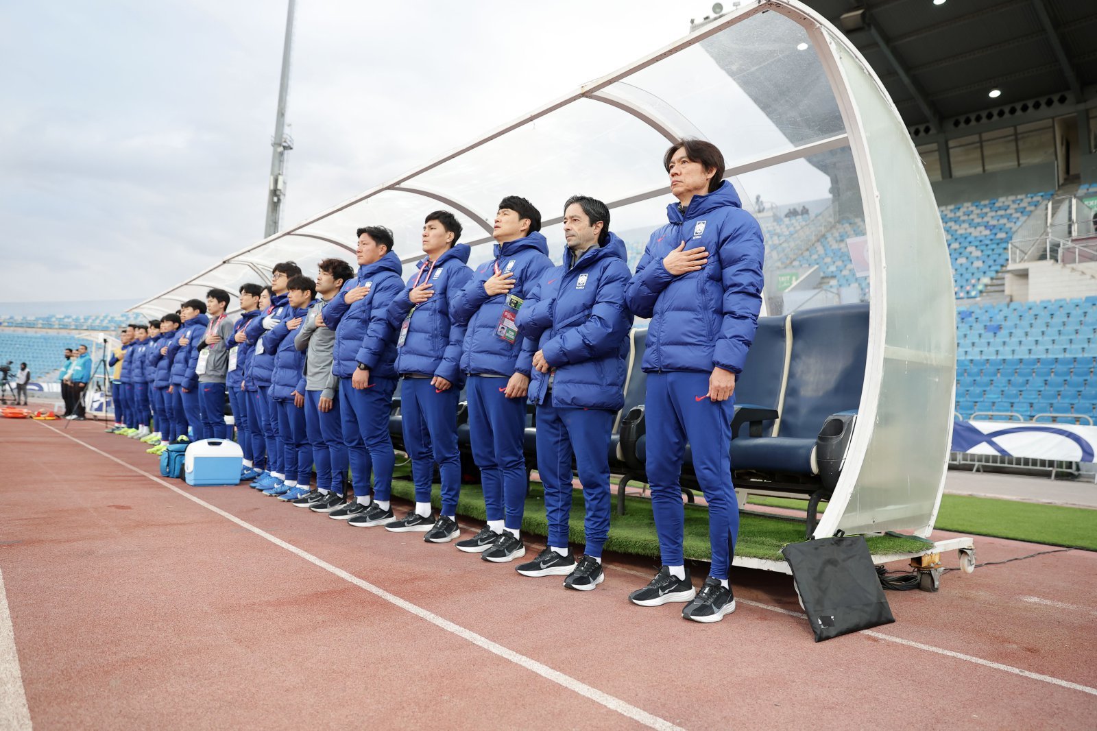 한국은 북중미월드컵 조별리그 A조서 맞붙을 상대들을 분석하기 위해 3월 A매치 주간에 스태프들을 해외로 파견하기로 했다. 사진제공│대한축구협회