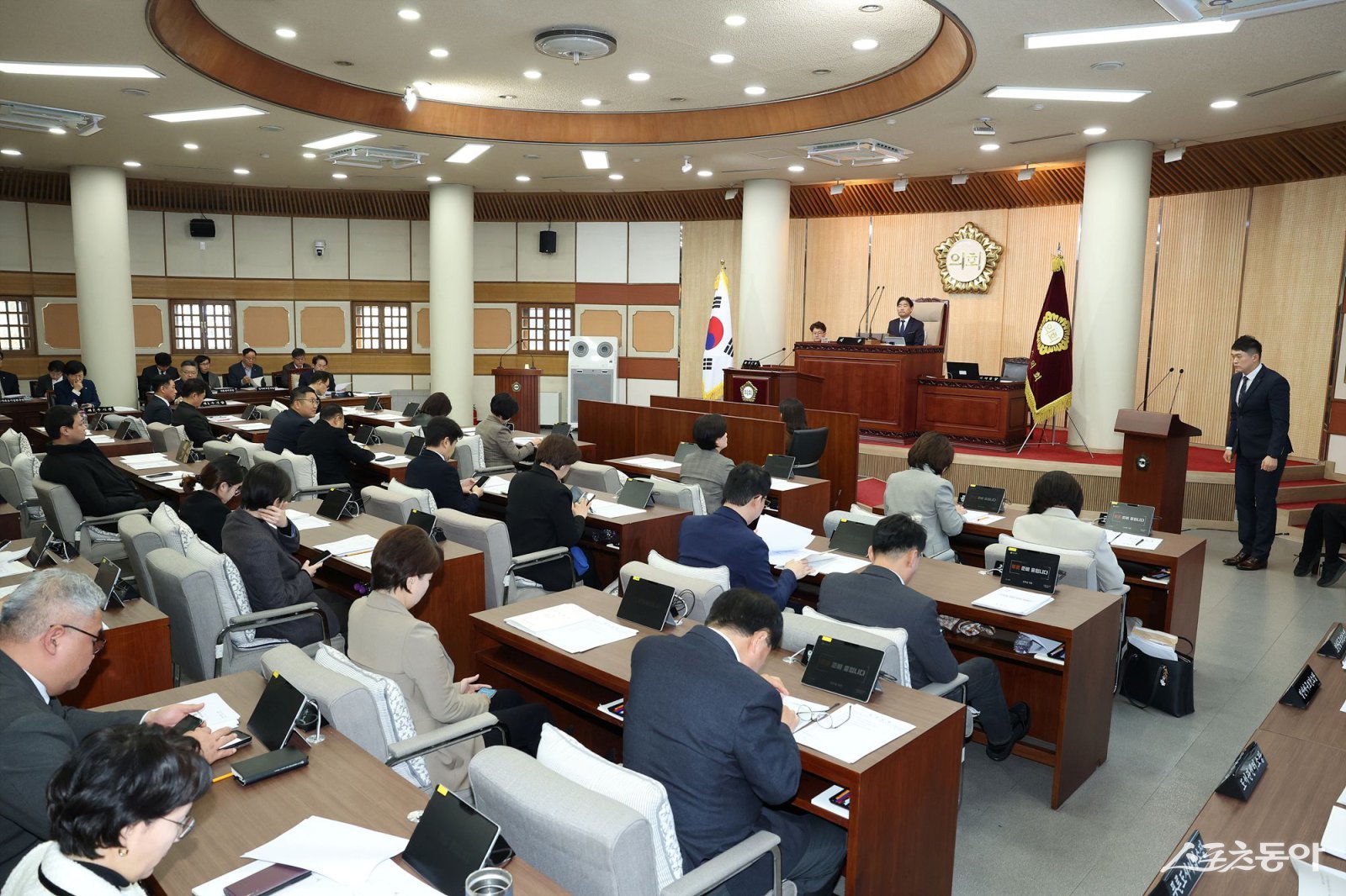 김운남 고양특례시의회 의장은 3월 5일부터 19일까지 제302회 임시회 개회식을 하고 있다. 사진제공ㅣ고양시의회