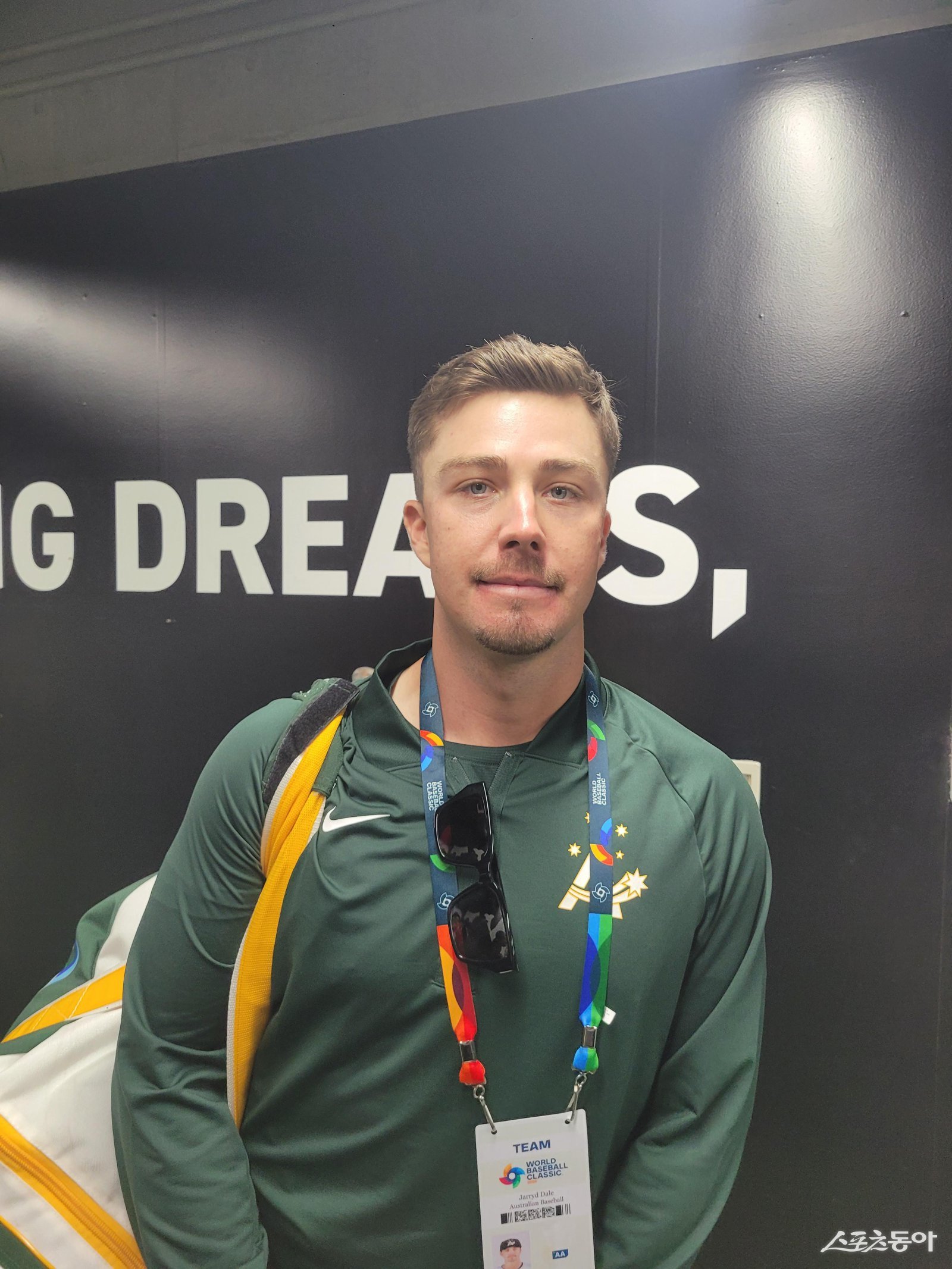 KIA 소속으로 WBC 호주대표팀에 합류한 제러드 데일이 5일 일본 도쿄돔서 열린 대만전을 마친 뒤 취재진과 인터뷰를 진행했다. 데일은 “김도영과 만남이 기다려진다”며 남다른 각오를 전했다. 도쿄｜장은상 기자 award@donga.com