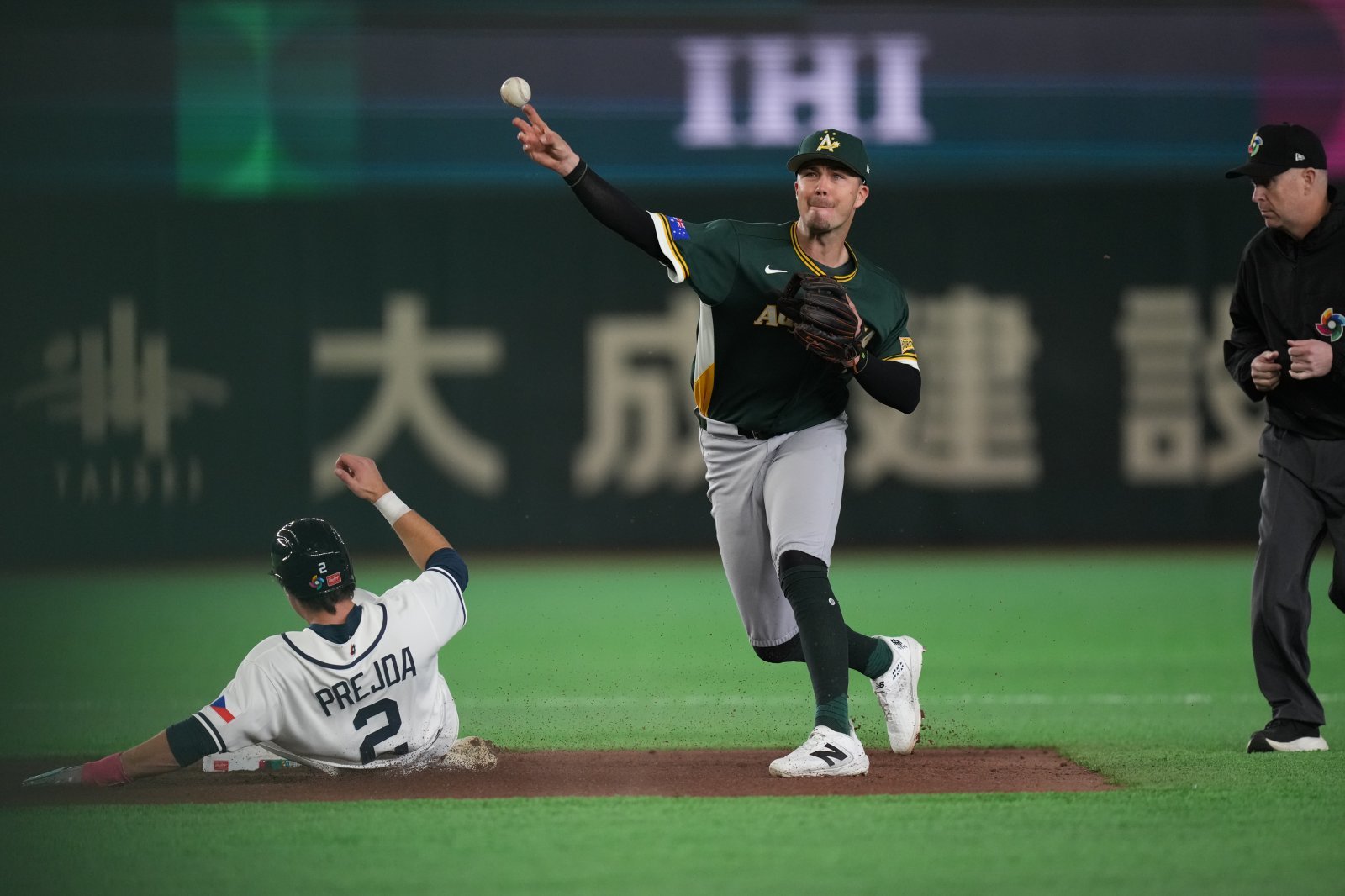 WBC 호주대표팀 제러드 데일(가운데). 도쿄｜AP뉴시스