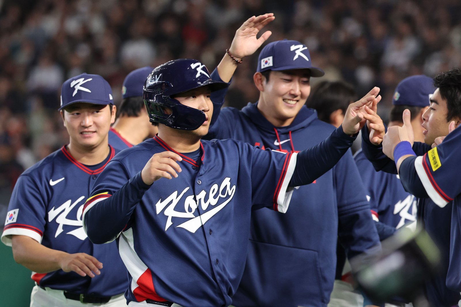 한국 야구대표팀은 제6회 WBC서 8강에 진출하며 최소 30억 원 규모의 상금을 확보했다. 우승을 차지하면, 100억 원 이상을 받을 수 있다. 뉴시스