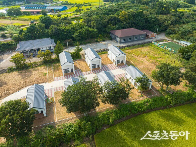 영암군이 지역 체류형 정착 유도 프로그램 ‘영암살래? 영암살래!’의 거주 기간을 1개월에서 3개월로 3배 늘리고, 3기 참가자를 이달 20일까지 모집한다. 사진제공 I 영암군