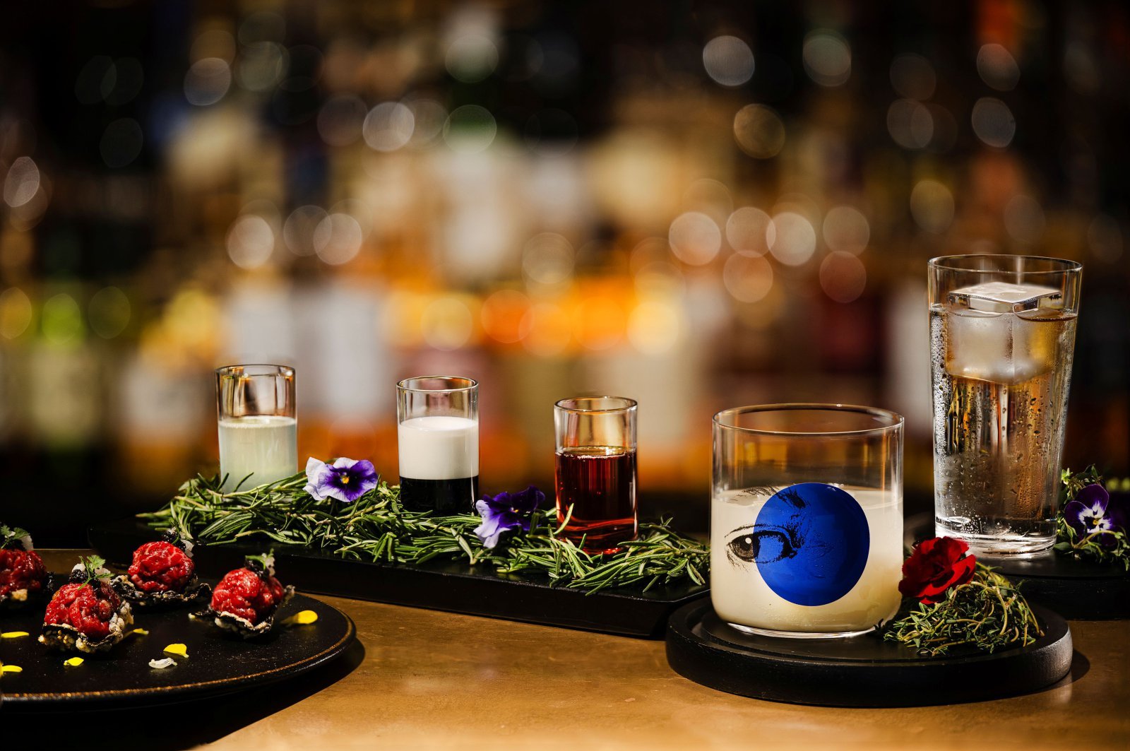 루빅의 방탄소년단 컴백 기념 신메뉴 ‘다이너마이트 샷 플라이트’