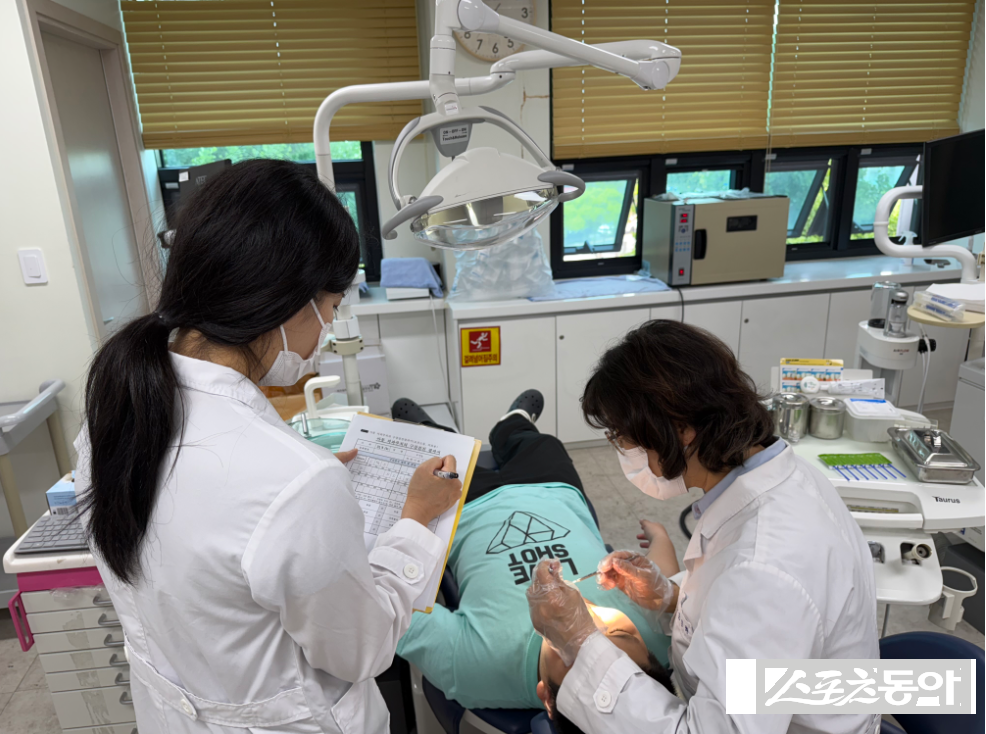 광주시(시장 강기정)가 지역 초등학생들의 구강건강 증진을 위해 13년 연속 ‘아동 치과주치의 서비스’를 시행한다. 사진제공 I 광주광역시