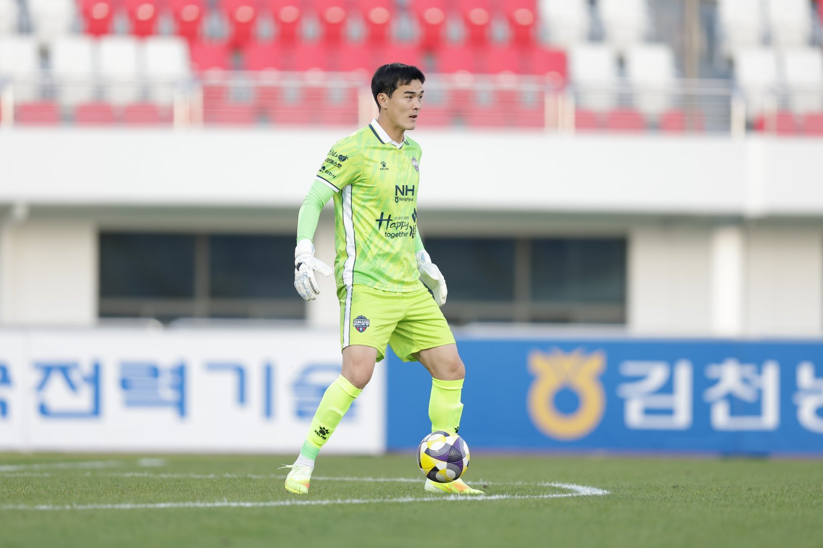 김천 골키퍼 백종범은 지난해 4월 입대 후 자신이 통제할 수 없는 일을 내려놓는 법을 깨달았고 루틴도 확립했다. 사진제공│한국프로축구연맹