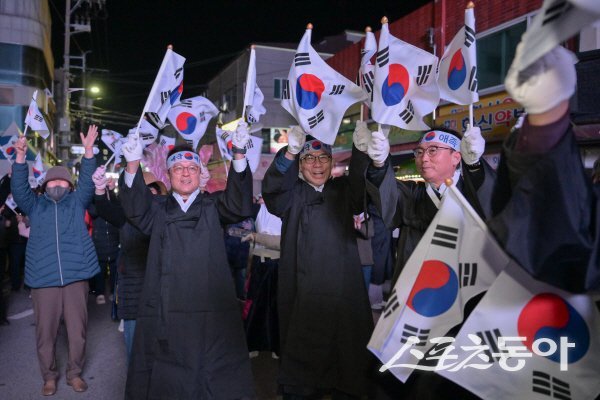 영덕군이 영해 3·18독립만세운동 107주년 기념행사를 진행하고 있다. 사진제공 ㅣ 영덕군
