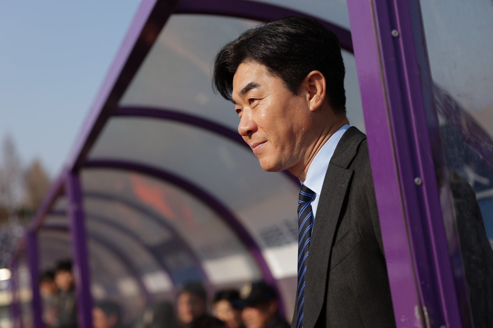 [SD 안양 인터뷰] 인천서 K리그1 첫 승 신고한 윤정환 감독, “간절하고 힘들었는데…A매치 휴식기때 더 노력해야죠”