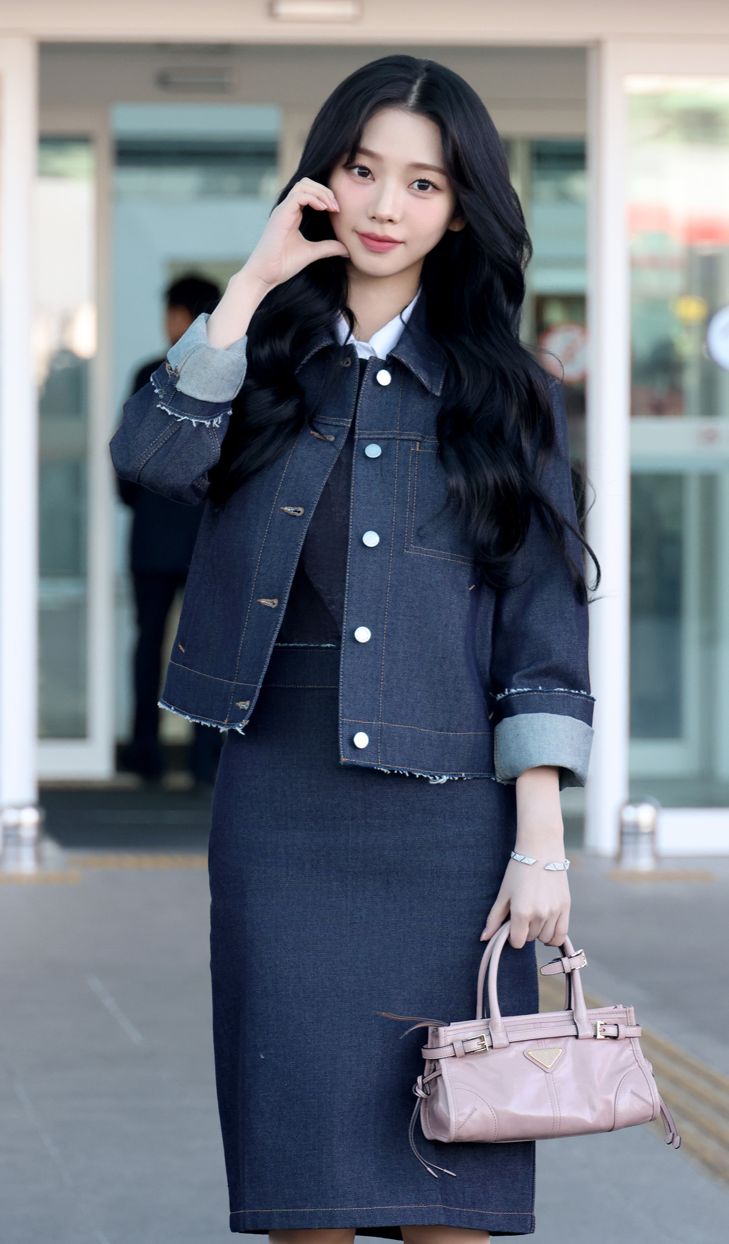 전지현도, 카리나도 ‘청청패션’ Pick