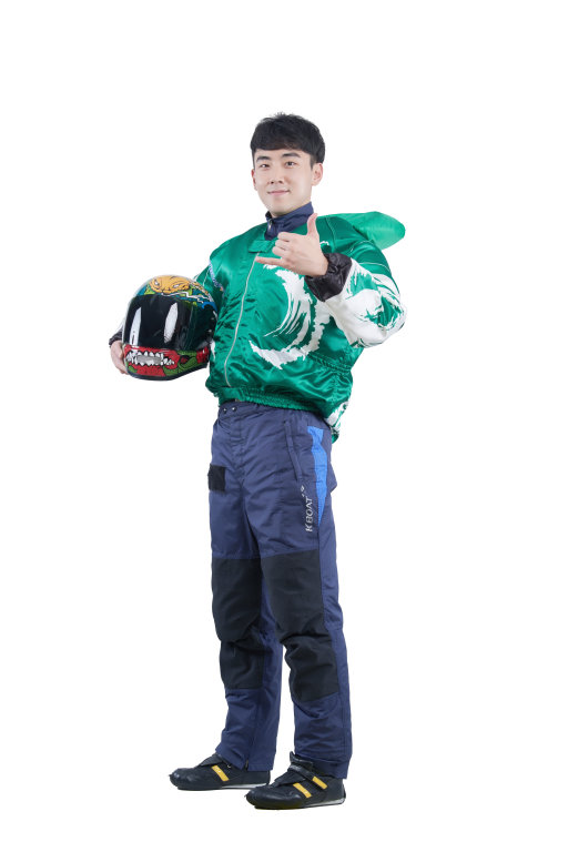 시속 80㎞ 물 위 승부 경정…강철보다 강한 경정 선수 보호장비의 비밀