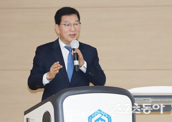 더불어민주당 전남광주통합특별시장 경선 후보인 신정훈 의원이 국회 행정안전위원장직을 사퇴 했다. 사진제공=독자제공