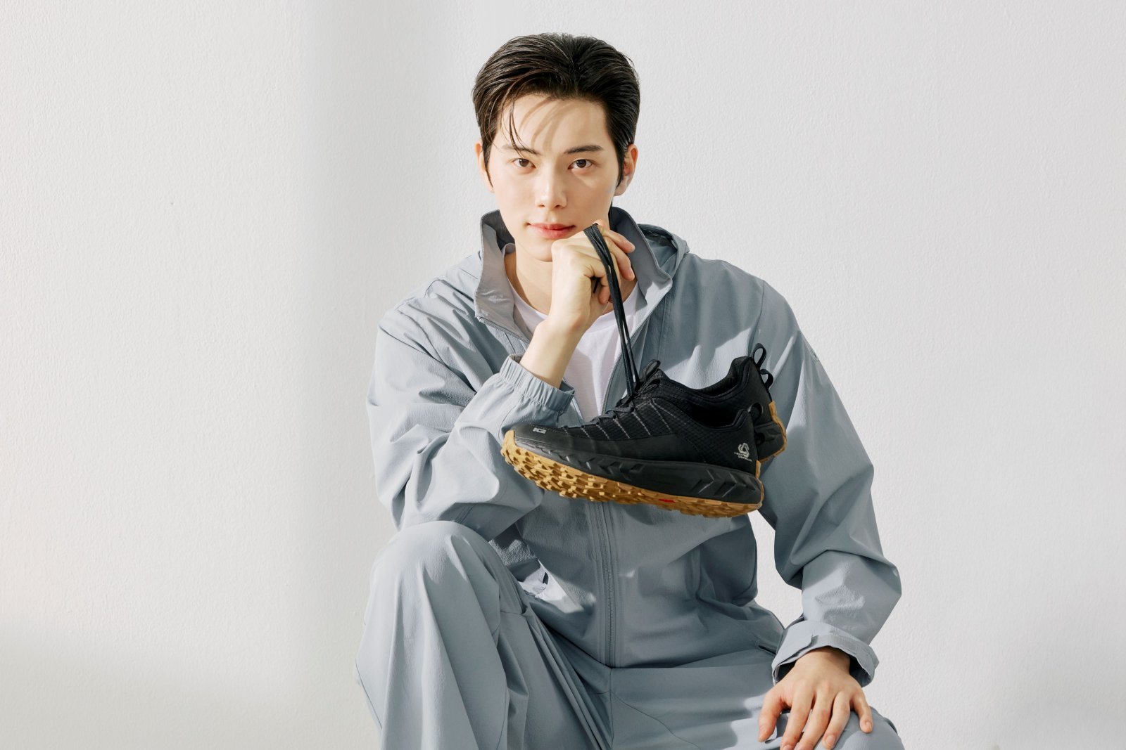 K2 모델 이채민과 멀티로드화 ‘멀티플라이 라이저’.