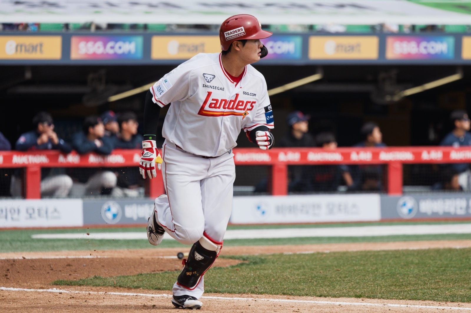 SSG 고명준은 24일 막을 내린 시범경기서 총 6홈런으로 이 부문 1위에 올라 새 시즌 활약을 기대케 했다. 사진제공｜SSG 랜더스