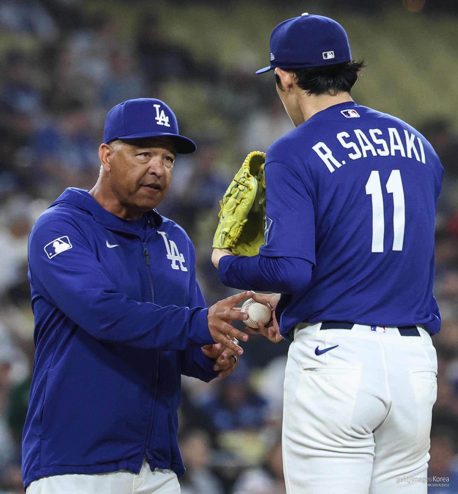 ‘4사구 8개-ERA 15.58’ 최악의 사사키 “마이너리그 추락 감내하겠다”